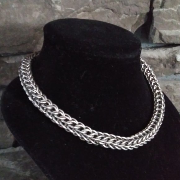 **SALE PRICE** (Unisex) Closed Round Jump Ring Necklace